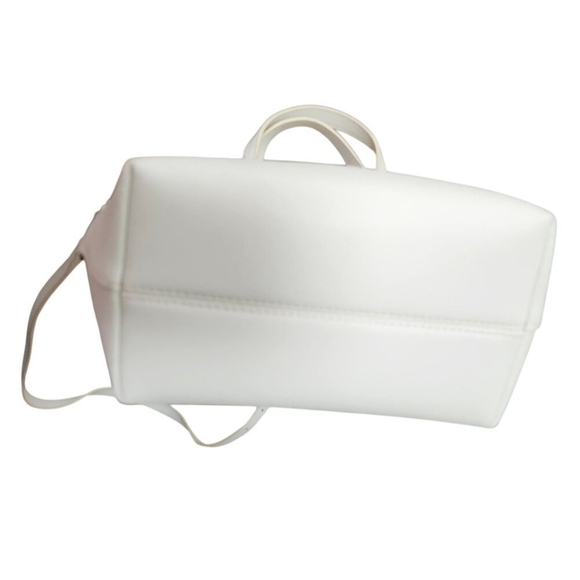 TDE White Structured Leather Tote Bag DT Logo Gold Hardware Crossbody Strap - Picture 4 of 15